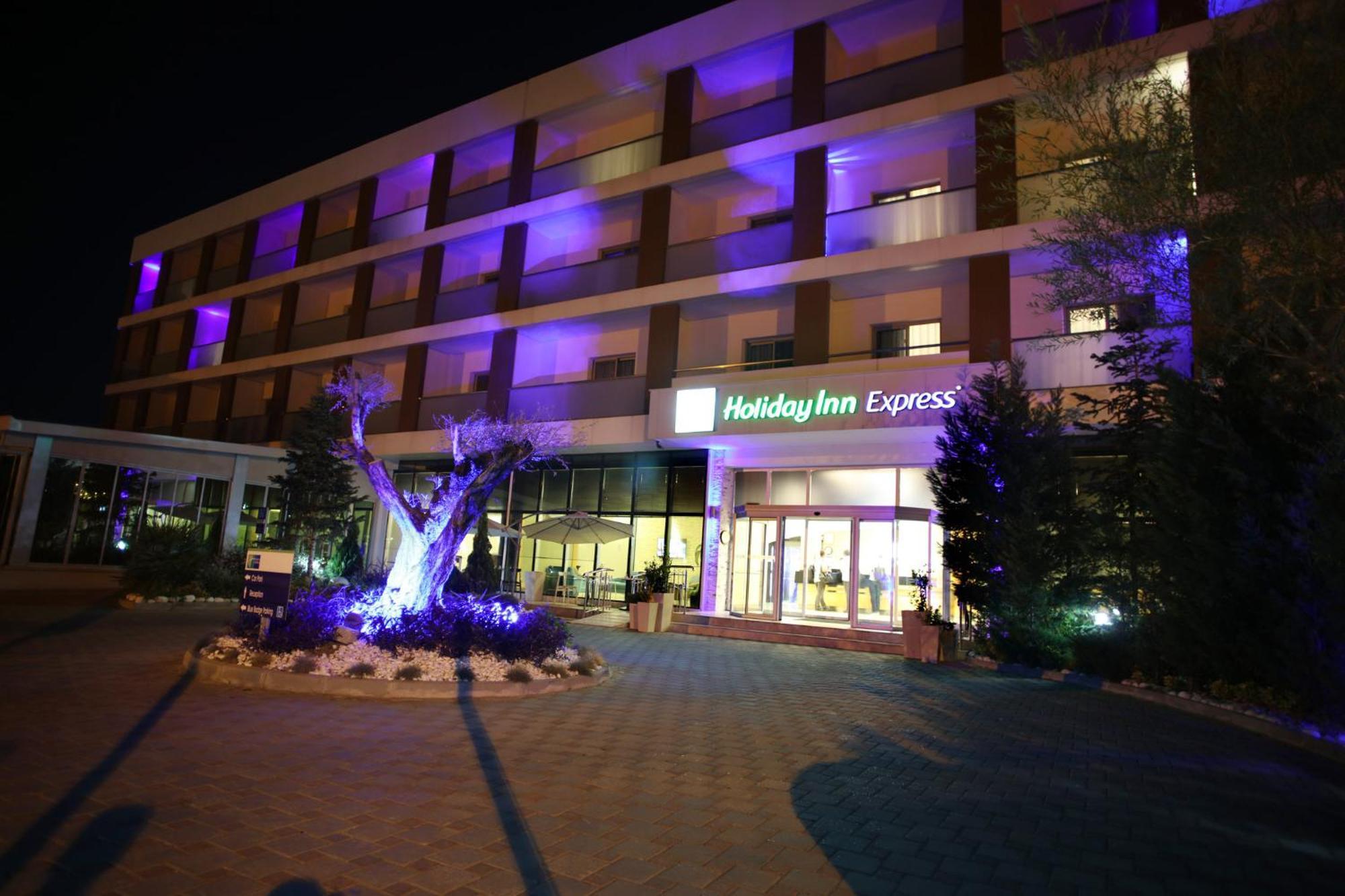 Holiday Inn Express Manisa-West, An Ihg Hotel Dış mekan fotoğraf